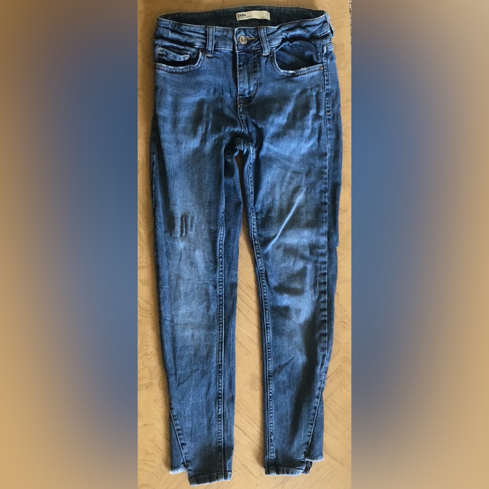 👖ZARA - 1975 Jeans with Asymmetric Hems👖